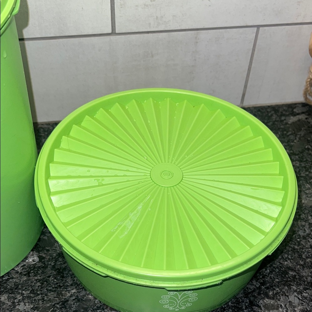 Green Storage Container Set - Picture 4 of 7